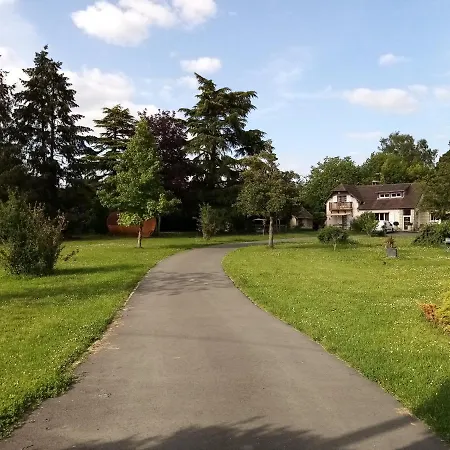 Havre De Paix Au Bords De L'eure - Divers Hebergements Oda ve Kahvaltı