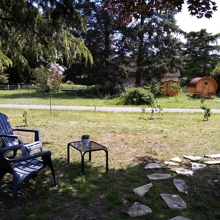 Havre De Paix Au Bords De L'eure - Divers Hebergements Garennes-sur-Eure