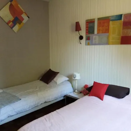 Bed & Breakfast Havre De Paix Au Bords De L'eure - Divers Hebergements