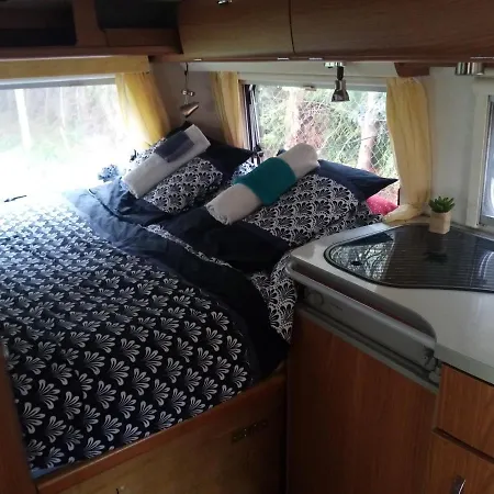 Havre De Paix Au Bords De L'eure - Divers Hebergements *