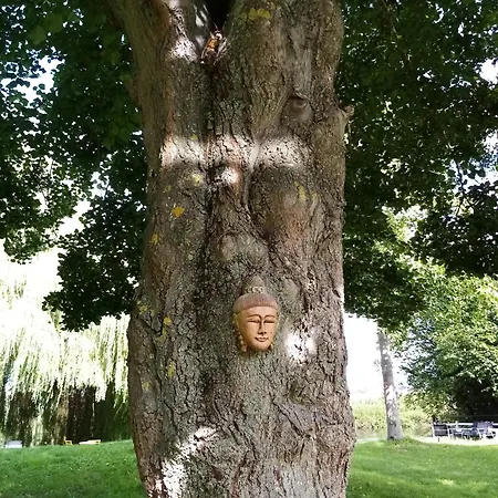 Havre De Paix Au Bords De L'eure - Divers Hebergements Garennes-sur-Eure