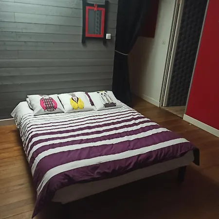 Bed & Breakfast Havre De Paix Au Bords De L'eure - Divers Hebergements-2 Ch Sanitaires Commmun-