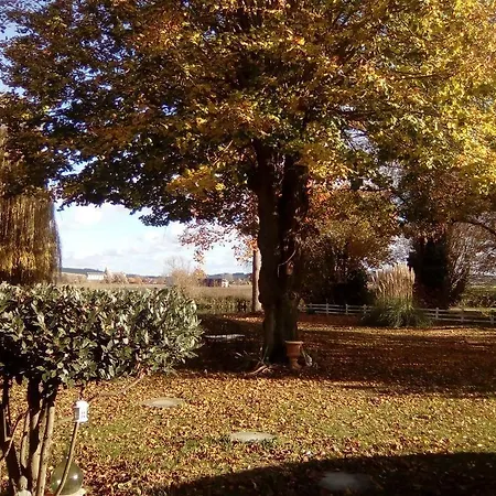 Havre De Paix Au Bords De L'eure - Divers Hébergements * Garennes-sur-Eure