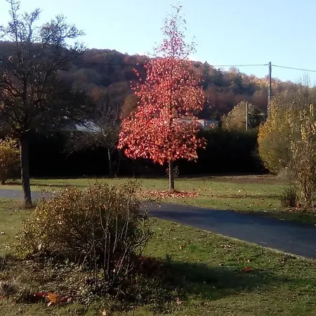 Havre De Paix Au Bords De L'eure - Divers Hebergements Garennes-sur-Eure