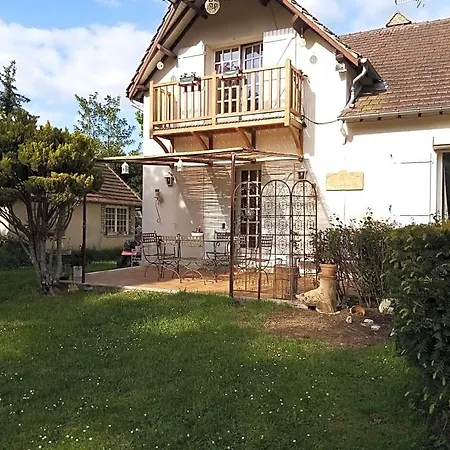 Havre De Paix Au Bords De L'eure - Divers Hebergements-2 Ch Sanitaires Commmun- * Garennes-sur-Eure